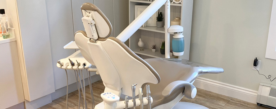 Rochford Family Dental dental operatory